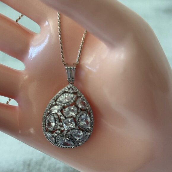 FZN 925 Sterling Silver Necklace w Filigree Teardrop Crystals Pendant 13" long - Picture 16 of 16